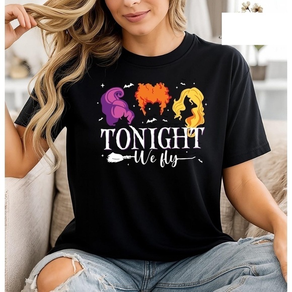 Jasper
D Other - Halloween Party Spooky Night Graphic Black T-Shirt